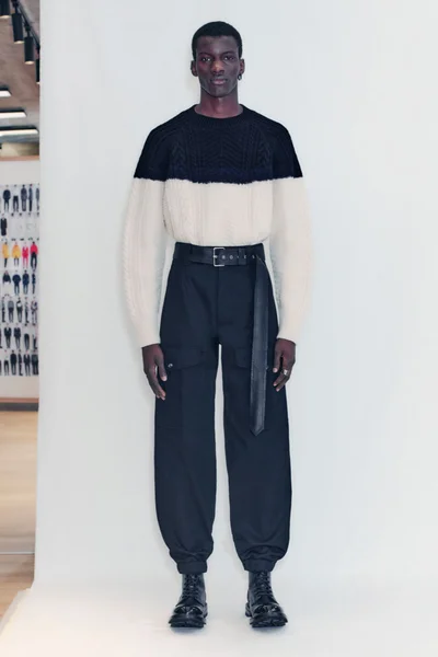Look 6
